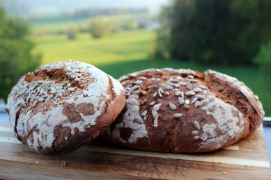 Hausbrot.jpg